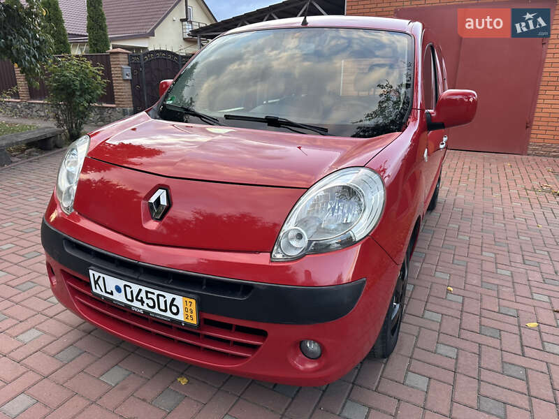 Минивэн Renault Kangoo 2012 в Лубнах