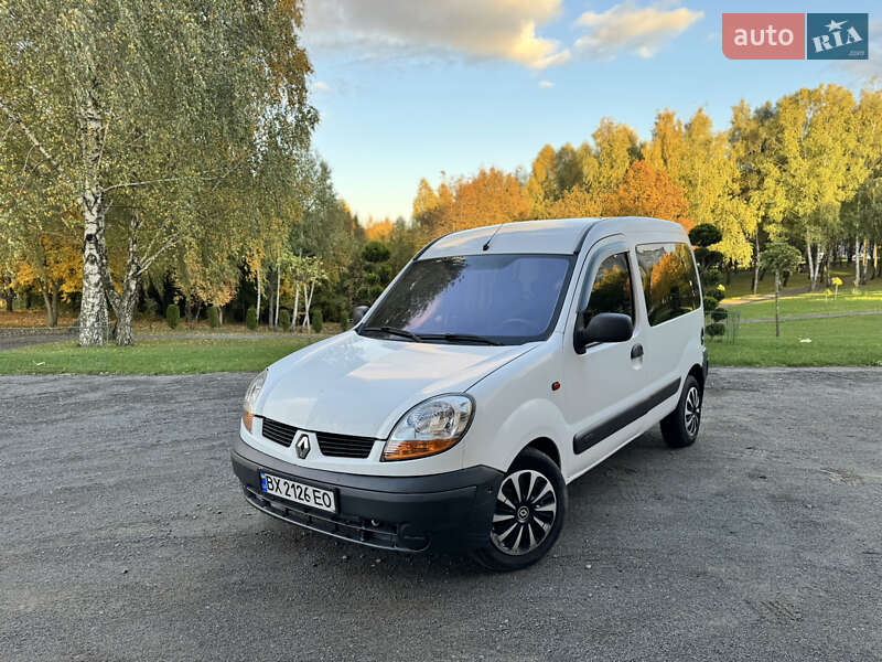 Минивэн Renault Kangoo 2004 в 
