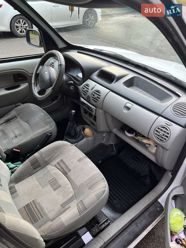 Грузовой фургон Renault Kangoo 2006 в Киеве