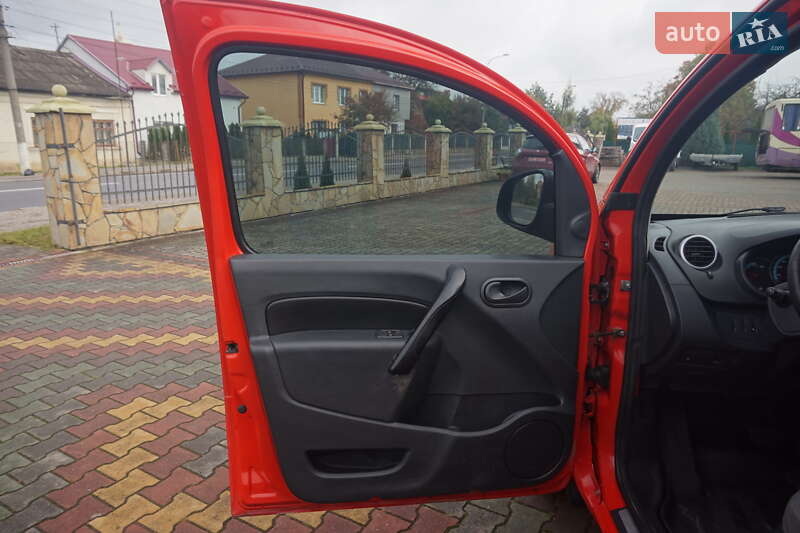 Грузовой фургон Renault Kangoo 2019 в Самборе фото 25 Грузовой фургон Renault Kangoo 2019 в Самборе