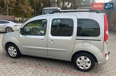 Минивэн Renault Kangoo 2011 в 