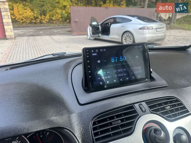 Минивэн Renault Kangoo 2011 в Луцке