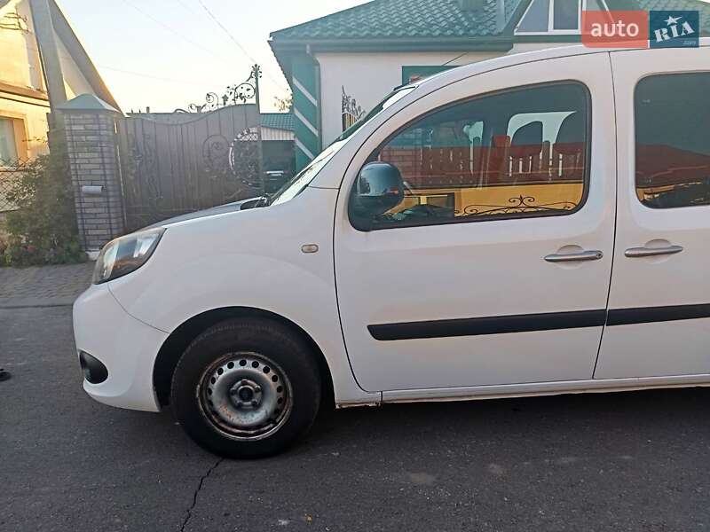 Минивэн Renault Kangoo 2014 в Дубно