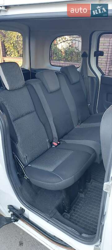 Минивэн Renault Kangoo 2014 в Дубно