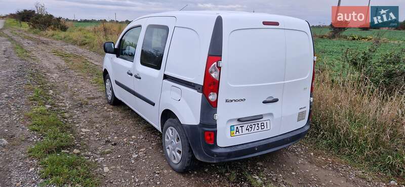 Минивэн Renault Kangoo 2011 в Ивано-Франковске