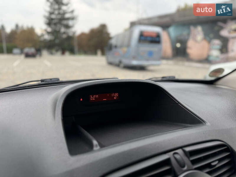 Мінівен Renault Kangoo 2009 в Луцьку