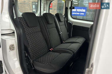 Минивэн Renault Kangoo 2011 в 