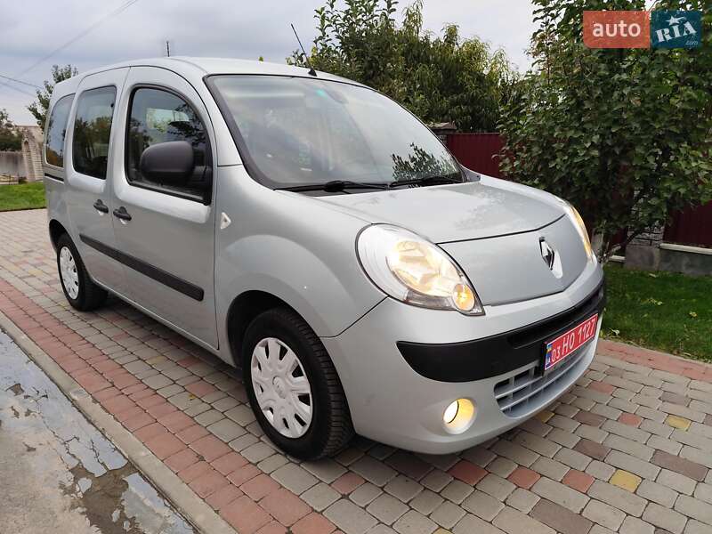 Мінівен Renault Kangoo 2013 в Дубні