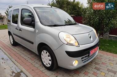 Минивэн Renault Kangoo 2013 в 