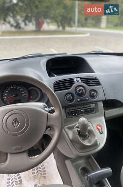 Минивэн Renault Kangoo 2010 в 