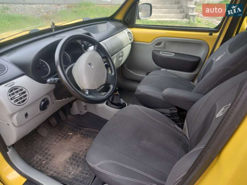 Минивэн Renault Kangoo 2008 в Звенигородке