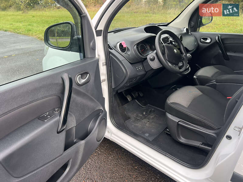 Минивэн Renault Kangoo 2018 в Львове фото 26 Минивэн Renault Kangoo 2018 в Львове