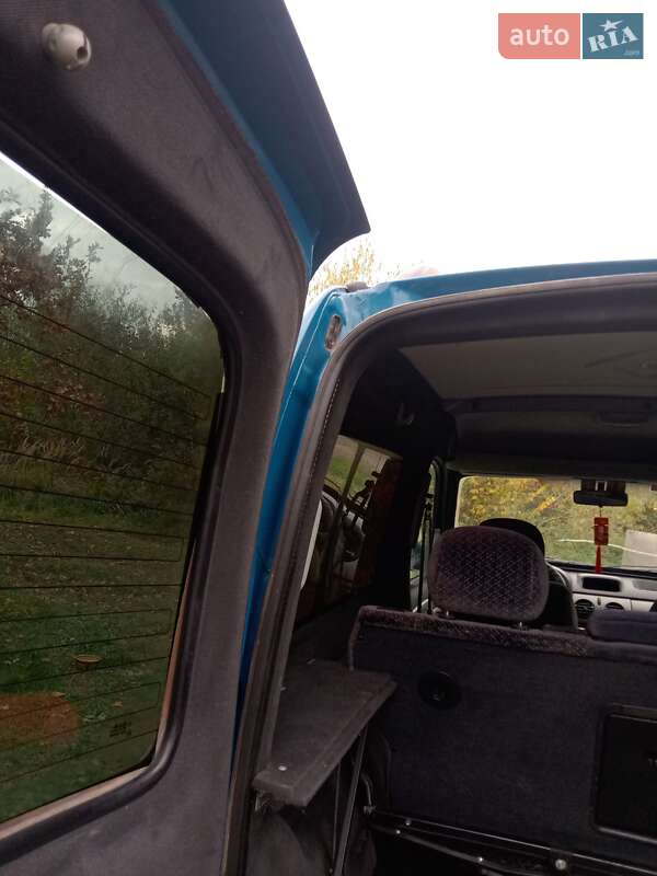 Мінівен Renault Kangoo 2004 в Чернівцях