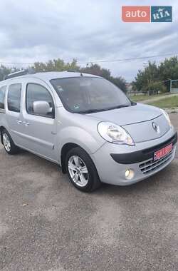Минивэн Renault Kangoo 2012 в 