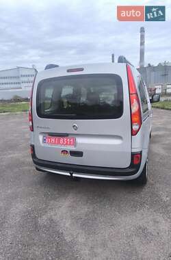 Минивэн Renault Kangoo 2012 в 