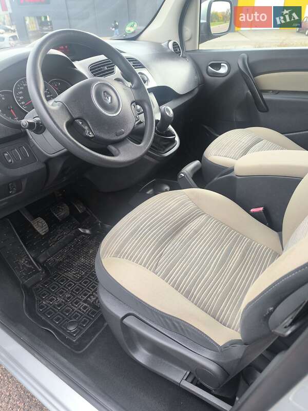 Мінівен Renault Kangoo 2012 в Черкасах фото 17 Мінівен Renault Kangoo 2012 в Черкасах