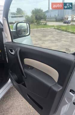 Минивэн Renault Kangoo 2012 в 