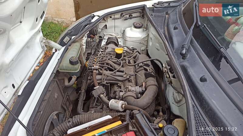 Мінівен Renault Kangoo 2004 в Шостці фото 8 Мінівен Renault Kangoo 2004 в Шостці