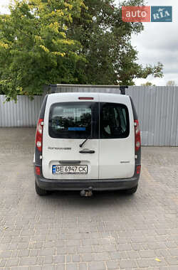 Минивэн Renault Kangoo 2012 в 