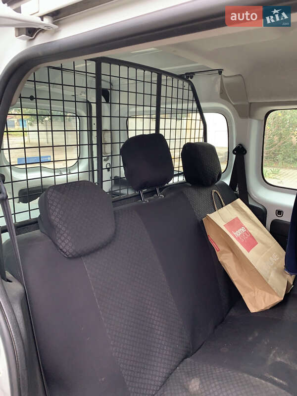 Минивэн Renault Kangoo 2012 в Николаеве