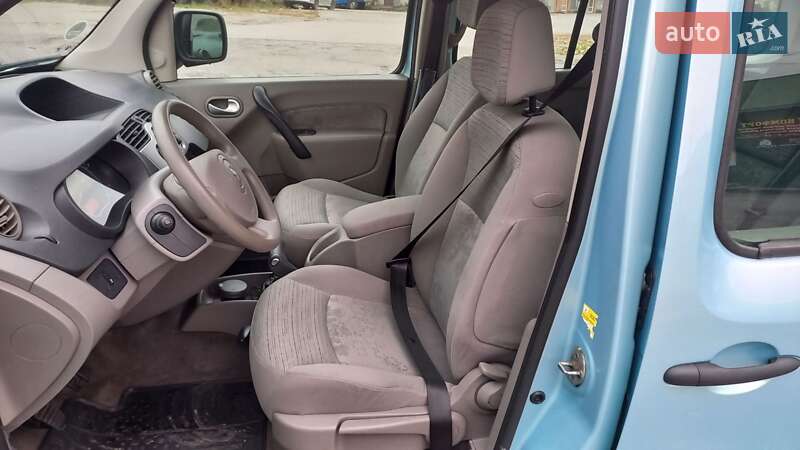 Минивэн Renault Kangoo 2009 в Виннице