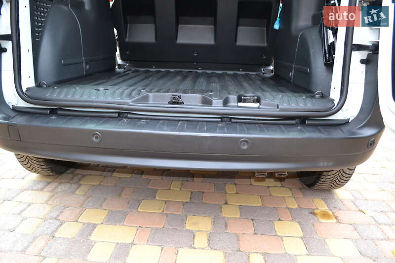 Минивэн Renault Kangoo 2019 в Киеве фото 27 Минивэн Renault Kangoo 2019 в Киеве