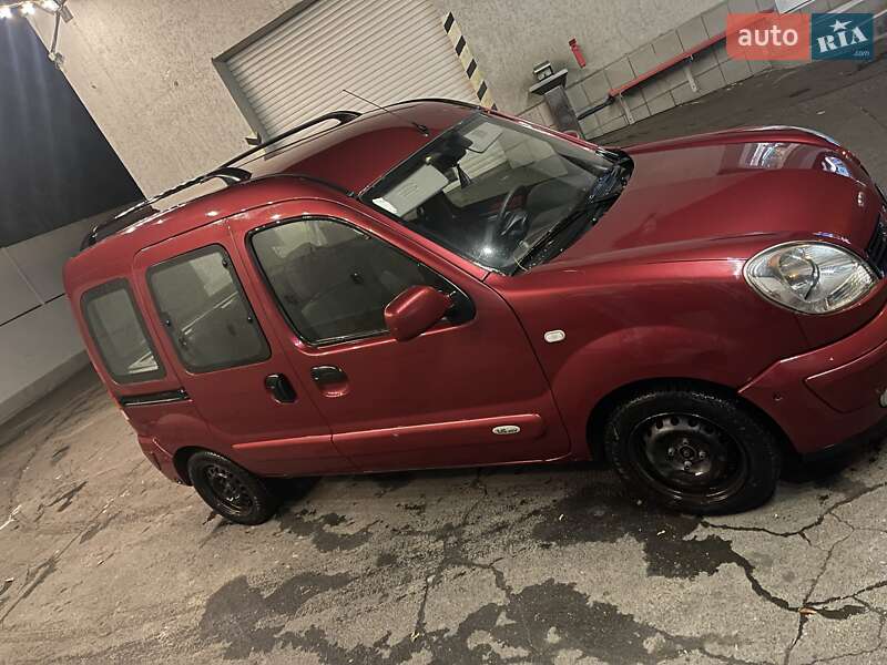 Мінівен Renault Kangoo 2007 в  фото Мінівен Renault Kangoo 2007 в