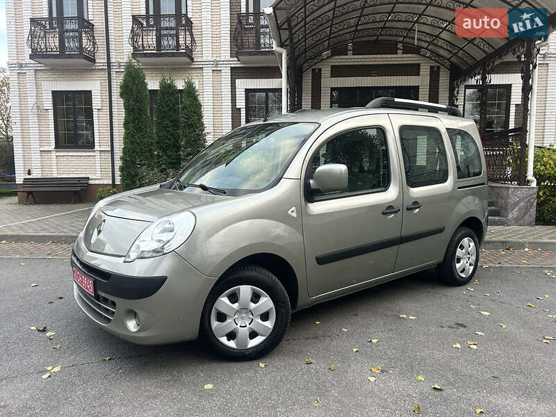 Минивэн Renault Kangoo 2011 в Виннице