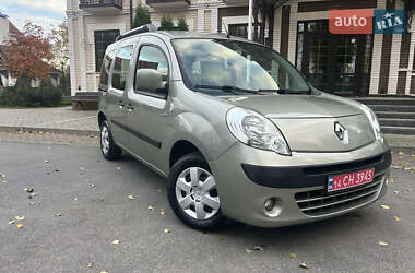 Минивэн Renault Kangoo 2011 в 