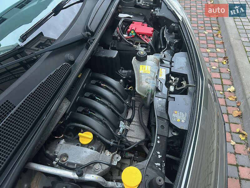Минивэн Renault Kangoo 2011 в Виннице