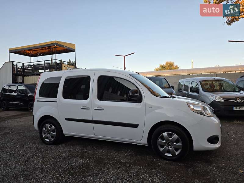 Минивэн Renault Kangoo 2017 в Одессе