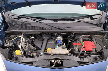 Мінівен Renault Kangoo 2011 в  фото 24 Мінівен Renault Kangoo 2011 в