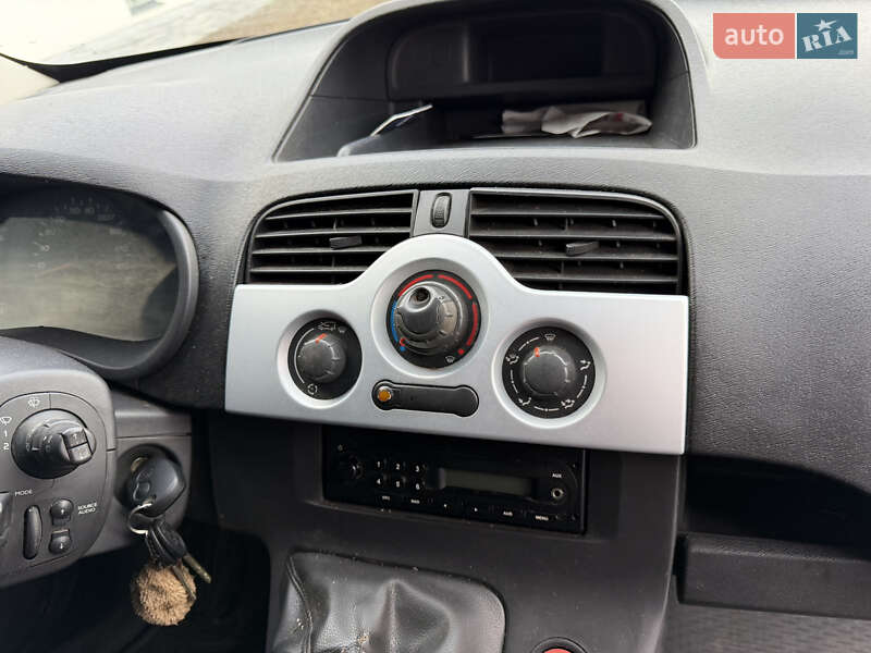 Грузовой фургон Renault Kangoo 2012 в Львове фото 29 Грузовой фургон Renault Kangoo 2012 в Львове