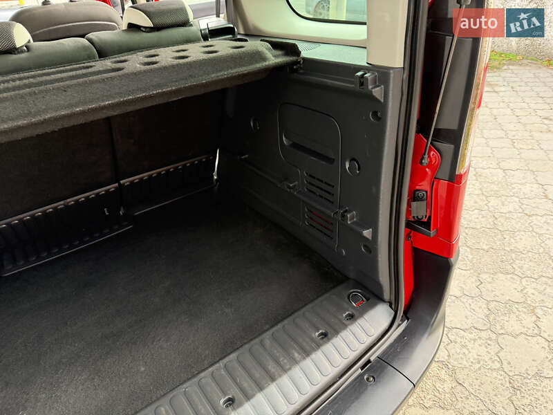 Мінівен Renault Kangoo 2014 в Дніпрі фото 80 Мінівен Renault Kangoo 2014 в Дніпрі