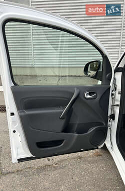 Мінівен Renault Kangoo 2017 в  фото 15 Мінівен Renault Kangoo 2017 в