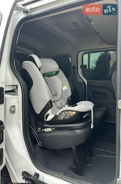 Мінівен Renault Kangoo 2017 в  фото 18 Мінівен Renault Kangoo 2017 в