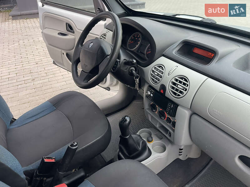 Мінівен Renault Kangoo 2008 в Рівному фото 17 Мінівен Renault Kangoo 2008 в Рівному