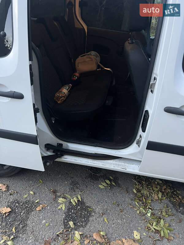 Минивэн Renault Kangoo 2013 в Черновцах