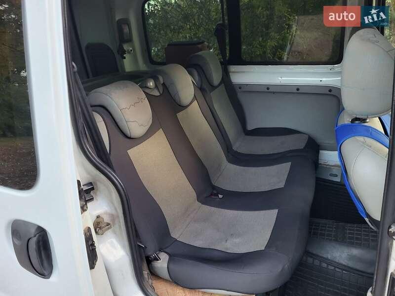 Минивэн Renault Kangoo 2008 в Измаиле