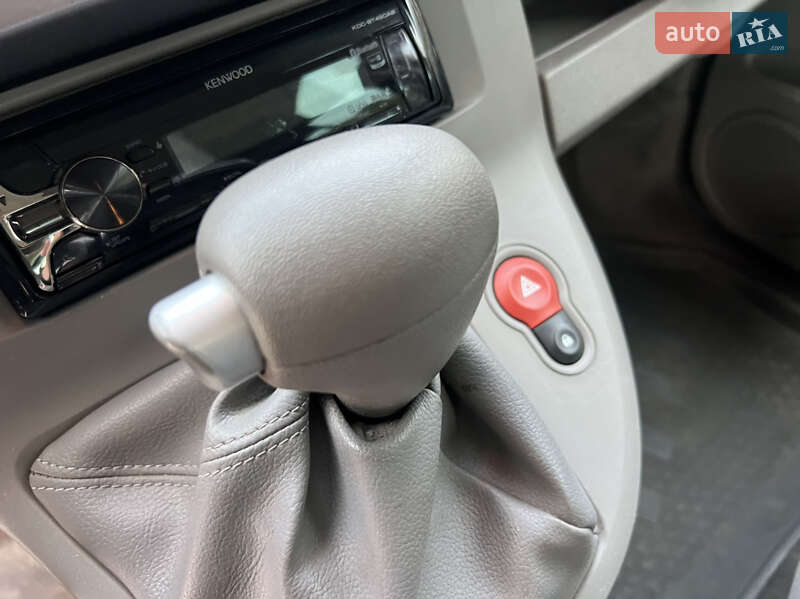 Минивэн Renault Kangoo 2009 в Луцке