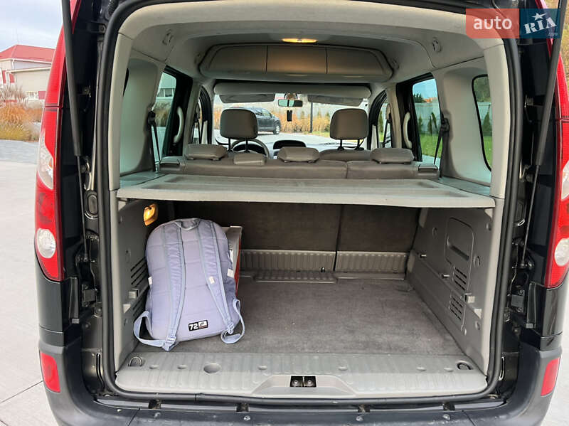 Минивэн Renault Kangoo 2009 в Луцке