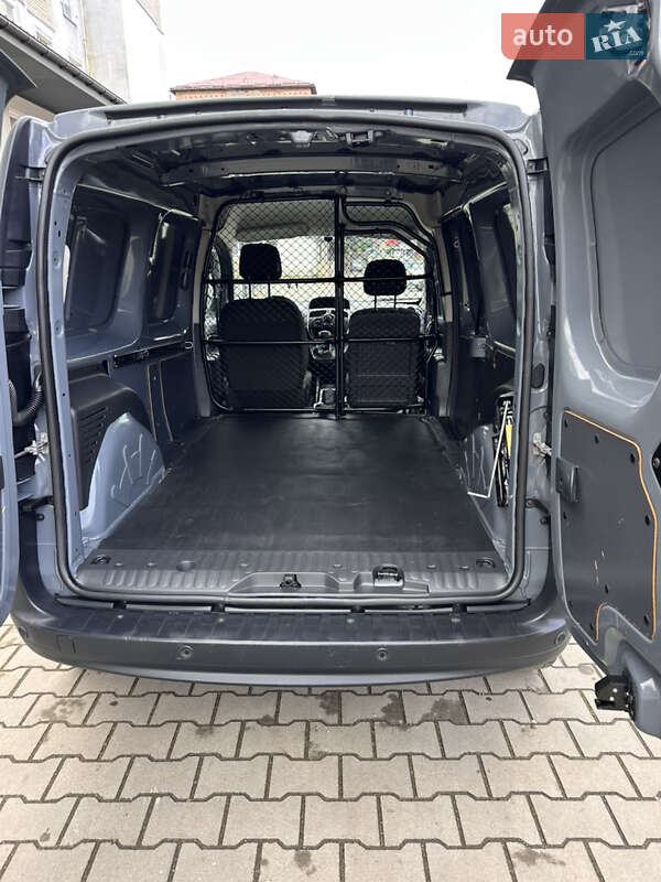 Грузовой фургон Renault Kangoo 2022 в Дубно