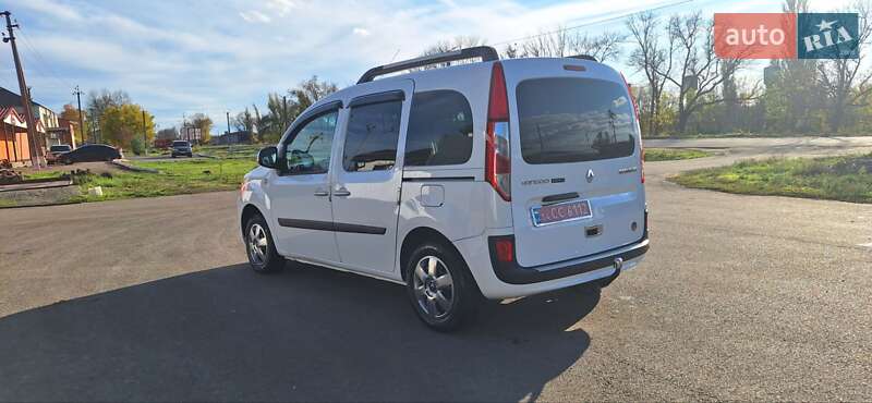 Мінівен Renault Kangoo 2014 в Новоархангельську фото 7 Мінівен Renault Kangoo 2014 в Новоархангельську