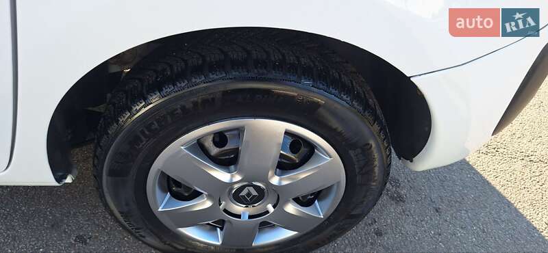 Мінівен Renault Kangoo 2014 в Новоархангельську фото 56 Мінівен Renault Kangoo 2014 в Новоархангельську