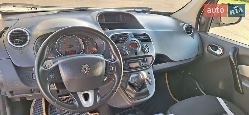 Мінівен Renault Kangoo 2014 в Новоархангельську фото 78 Мінівен Renault Kangoo 2014 в Новоархангельську