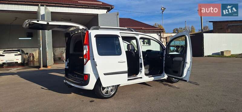 Мінівен Renault Kangoo 2014 в Новоархангельську фото 109 Мінівен Renault Kangoo 2014 в Новоархангельську
