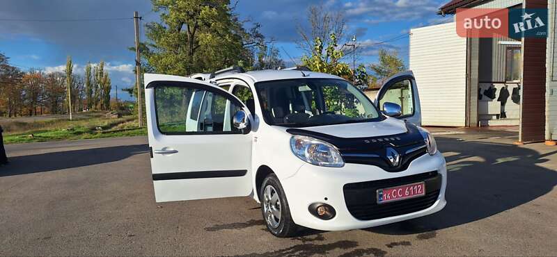 Мінівен Renault Kangoo 2014 в Новоархангельську фото 113 Мінівен Renault Kangoo 2014 в Новоархангельську