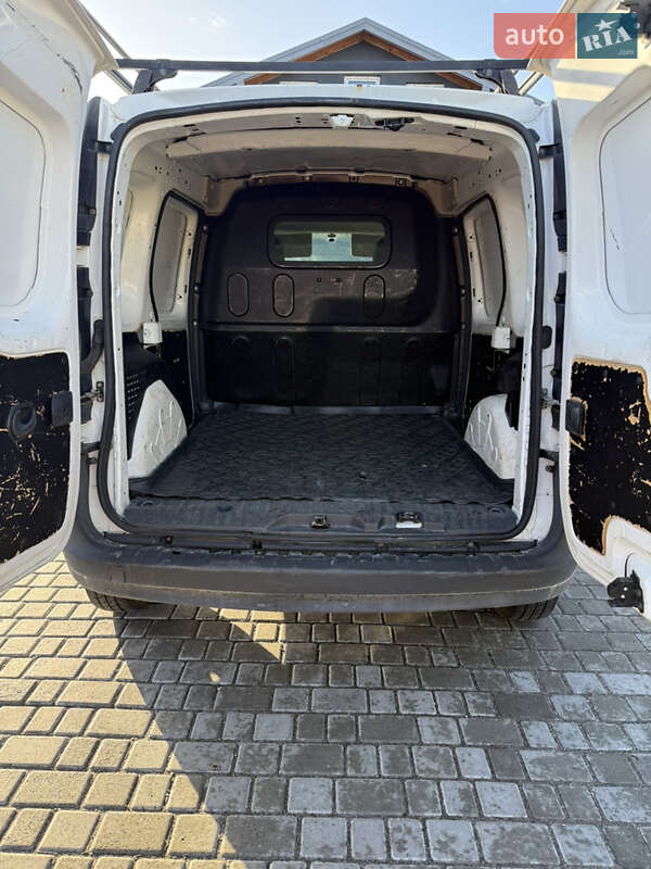 Інші вантажівки Renault Kangoo 2016 в Мостиській фото 12 Інші вантажівки Renault Kangoo 2016 в Мостиській