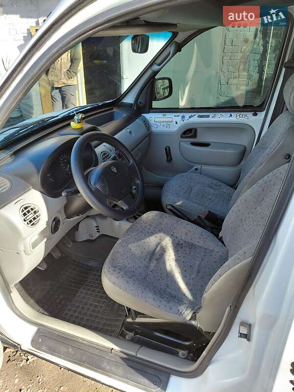 Грузовой фургон Renault Kangoo 2005 в Первомайске
