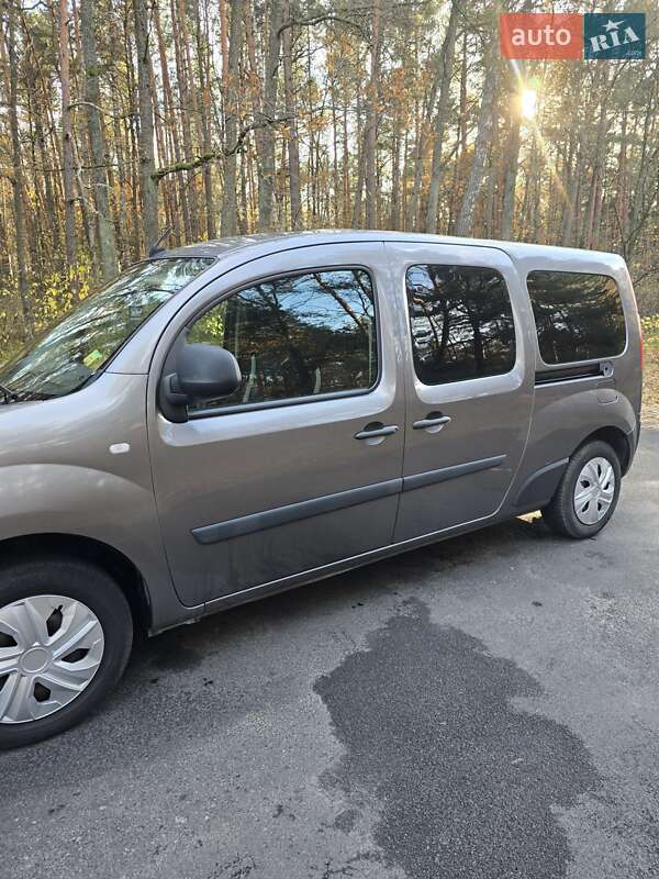 Мінівен Renault Kangoo 2015 в Луцьку фото 10 Мінівен Renault Kangoo 2015 в Луцьку